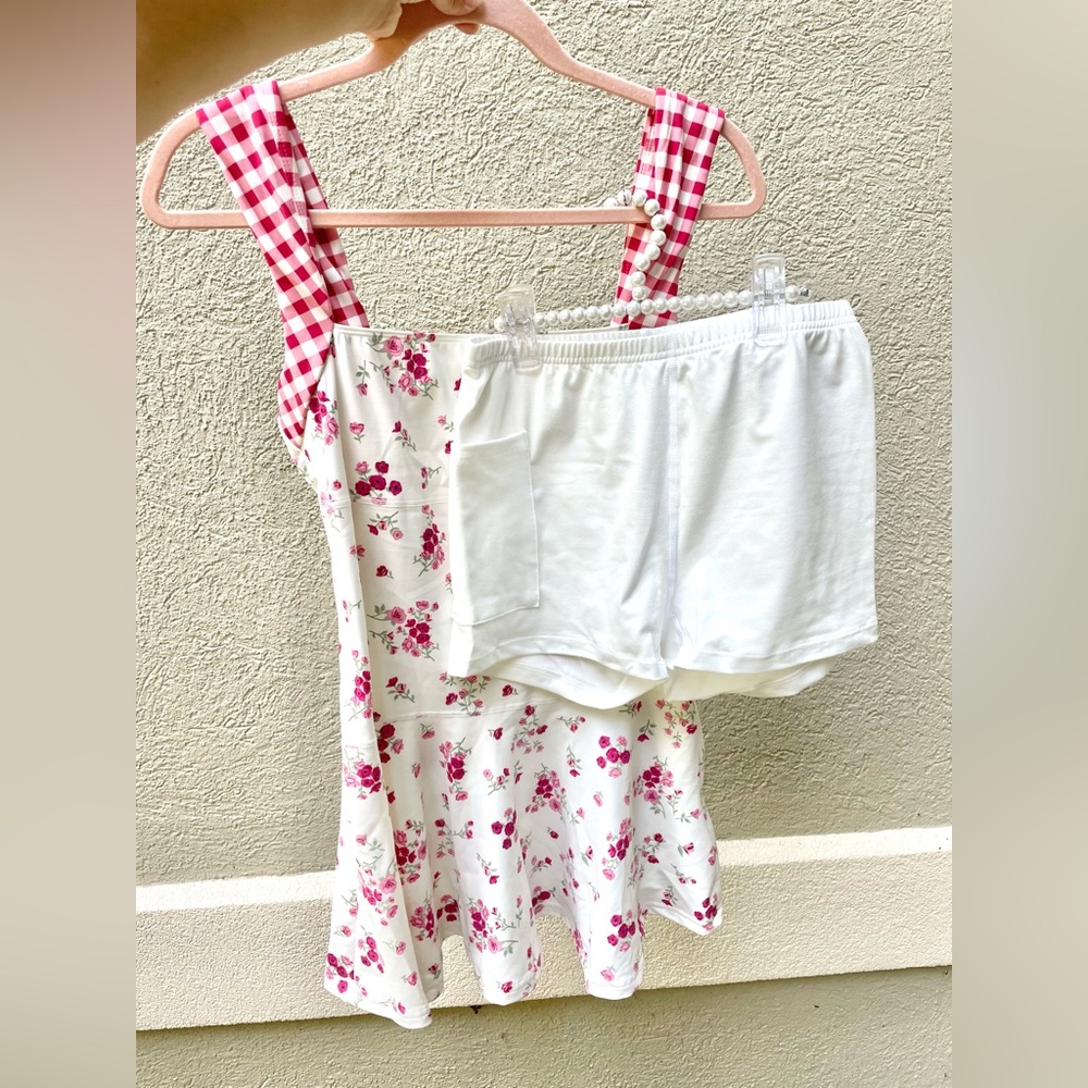 White Floral Mini tennis Dress with Gingham Straps & white shorts never worn